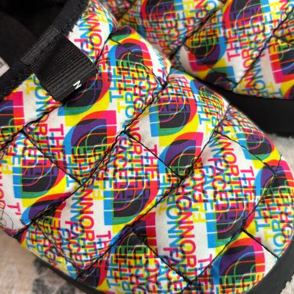 The North Face Kids 3D Thermoball Traction Slipeprws Slip On Shoes Size 13 - Picture 13 of 13